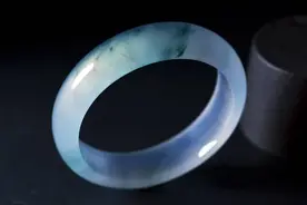 你以为翡翠手镯很简单？其实这里有这么多说法的图片