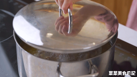 花胶鸡脚虫草花干贝汤 花胶鸡脚虫草花汤功效