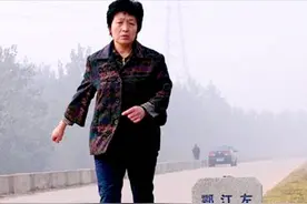 12年前，那位割肝救子的“暴走妈妈”，后陷整容风波，如今怎样？图片