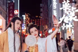 成都漫展暴雷：“华裳九州事件”下，商家崩溃，参与者集体沉默图片