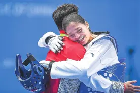 全运会跆拳道女子67公斤以上级比赛 李晨为江西代表团再夺一金图片