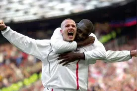 最远吊射最快射门，足球极限大盘点图片