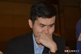 一百万一盘象棋的对手再相逢，王天一神奇困杀徐超，竟让特大欠行图片