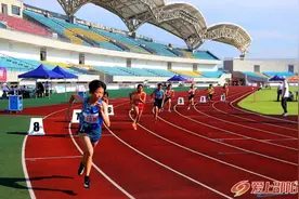 青春的较量！全省青少年田径锦标赛（市州组）邵阳开赛图片