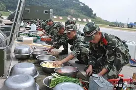 各国军队的日常伙食如何，中国军队的伙食能排第几图片