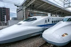 高铁和磁悬浮“十年战争”，为何中国选择高铁，磁悬浮被放弃了？图片