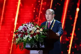 最新披露，武汉抗疫中打动人心的故事细节图片