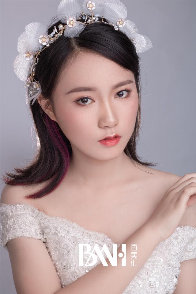 2021年春季超惊艳的3款新娘造型来咯!简约气质,女神必备