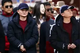 一万多一件的羽绒服，你买波司登还是买加拿大鹅？图片