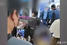 西安地铁女乘客被安保强行拖离引争议，交通运输部：已上报，正处理图片