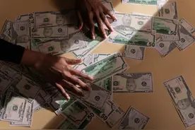 为什么公司宁愿给新人高薪，也不愿给老员工涨薪？图片