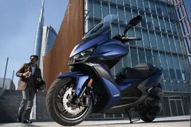 光阳发布新款XCITING S 400踏板，配置增加后售价还会是59980吗？图片