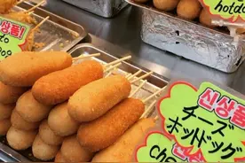 难怪韩国人说：正宗料理都是游客吃的，路边摊100元吃得可好了图片