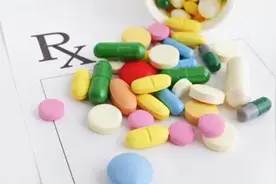 南阳六院医生：患者感冒后用药 竟吃出肝衰竭 药物性肝损伤就在你身边图片