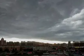 暴风雨就要来了图片