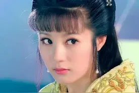 别人“拼爹”她拼姑父，姑姑与姑父离婚之后，她的资源一落千丈图片