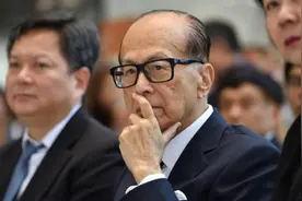 一幅对联到底有何“玄机”？李嘉诚奉为座右铭，马云一生受益匪浅图片