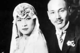 宋美龄的新婚讲话珍贵视频曝光，蒋介石一脸“迷弟”样！视频封面