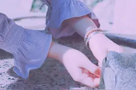 小说：女子被困在地下室5年，分不清白天黑夜，整日在昏睡中度过图片