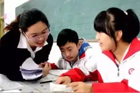 暑假补课班将取消，一对一家教火了，2小时学费上千元还一位难求图片