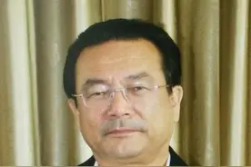 艾克拜尔·米吉提｜你是我的歌（Әнім сен едің）图片