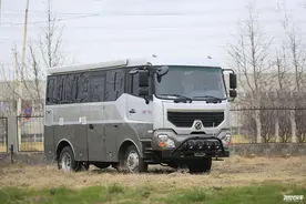 国内首款自行式A型越野房车，东风挑战者，四驱平头大空间图片