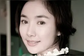 首都师范大学教师古丽斯坦绘画作品展在中国美术馆举办图片