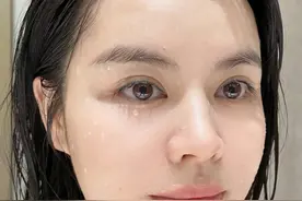 建议皮肤黑黄的女人，经常做下面这几件事，你会变得越来越好看图片