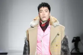 退役后刘翔罕见走秀，幕后老板竟然是古巨基？混搭风格遭粉丝吐槽图片