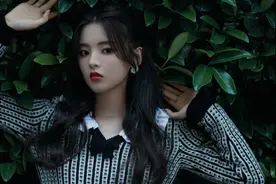 笨小孩杨超越：初中辍学、流水线打工，她如何从江苏农村逆袭？图片