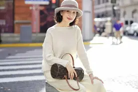 五六十岁妈妈穿衣老气？学会三木妈妈的4个搭配技巧，美得很洋气图片