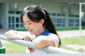 女孩早熟可以从几个方面发觉，有女儿的家长要注意了图片