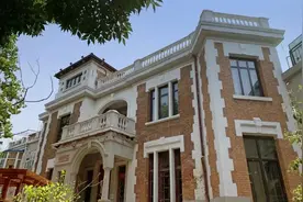 访名人旧居 听红色故事图片