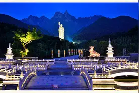 妙性法师：28岁出家，曾发下大愿，成为九华山财神殿住持图片