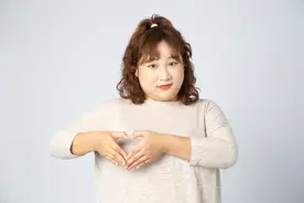 八个月，体重从118斤降到94斤，原因是我摘了身体上的一个零部件图片