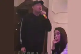 天佑庆生含泪现身直播间，感恩粉丝有你们知足了图片