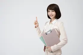 一个深圳在编老师的自述“体制内年薪30万，为什么我还是想辞职”图片