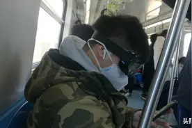 京津城际铁路往返畅通无阻，火车票都不用图片