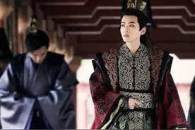 《庆余年》女帝，网友惊呼太帅，这才是真正的女扮男装！图片