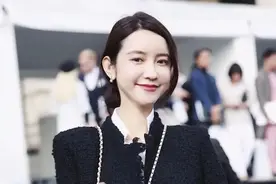 喊话张大奕的总裁夫人，穿衣风格上给网红上了一课图片