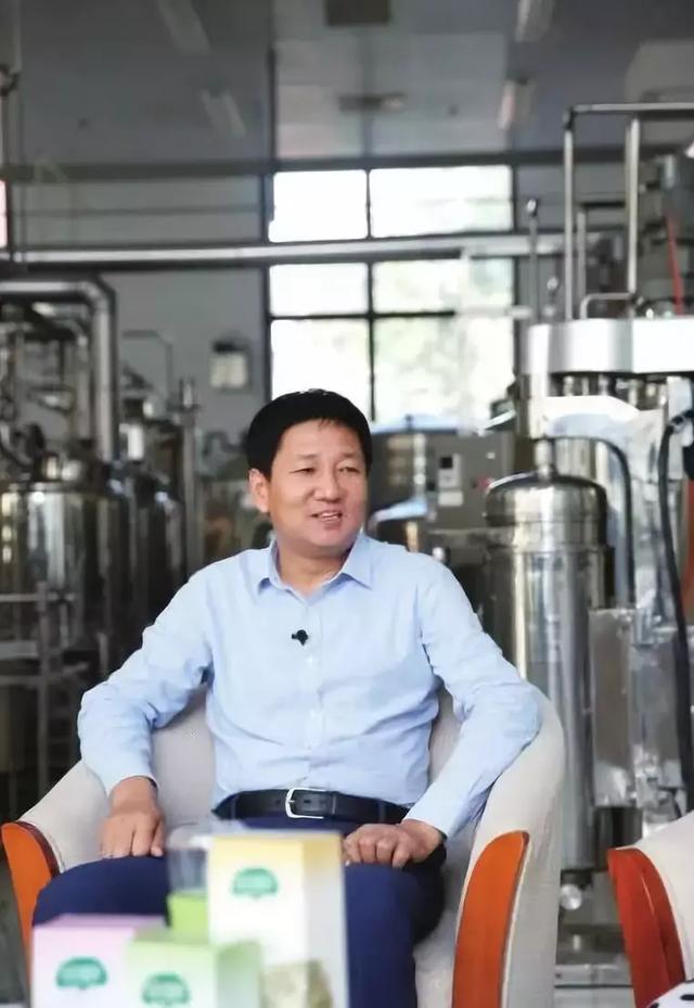 鑲戒骇鍝佷笅鍑? onerror=