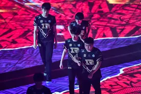 滔博不是全华班吗？为什么现在大家都不吹捧全华班了图片