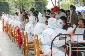一个人毁掉一座城！引发扬州疫情的毛老太被批捕，下场会是怎样？图片