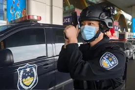 赵进忠：空港一线的“排爆尖兵”图片