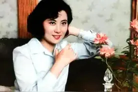 她曾是一线女星，遭刘晓庆插足后息影退圈，如今怎么样了？图片