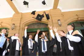 过来人“泪的教训”告诉你，校园招聘中注意这些企业，不少人被坑图片