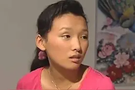 我那个“被迫早婚”的闺蜜，是怎样在婆家和娘家的夹缝中，忘我的图片