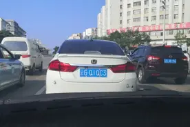 “小聪明”付出“大代价”！建水一男子改号牌被记12分图片