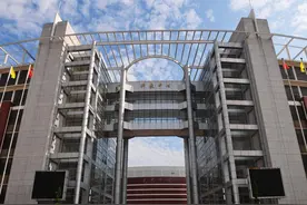 武汉两所名高，2020高考成绩，武昌实验中学与华师一附中难分伯仲图片