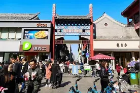 老布走济南  芙蓉街图片